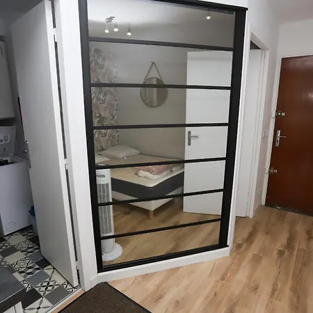 Refait A Neuf St Cyprien Апартаменты *